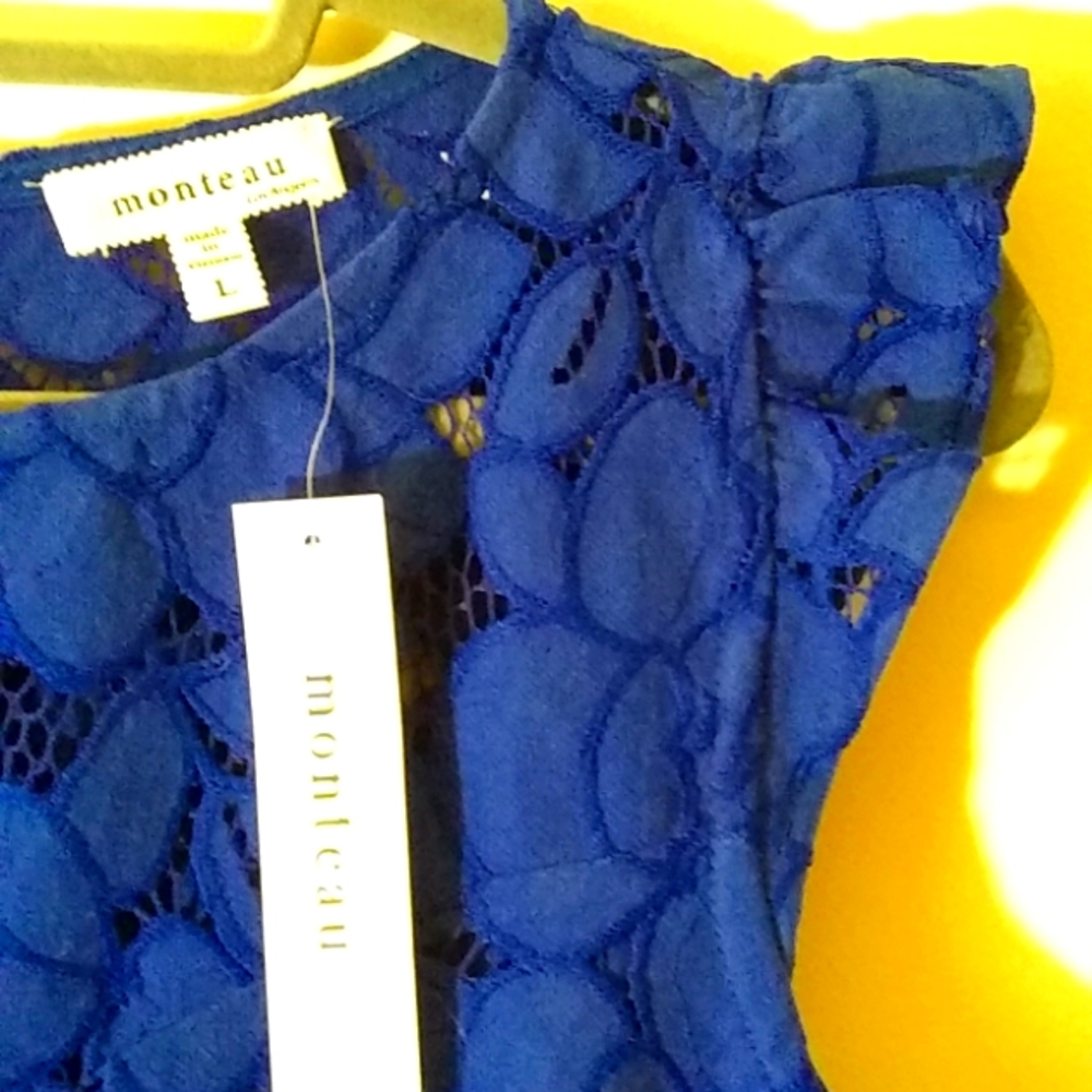 NWT Monteau gorgeous TOP,  L - Picture 2 of 4